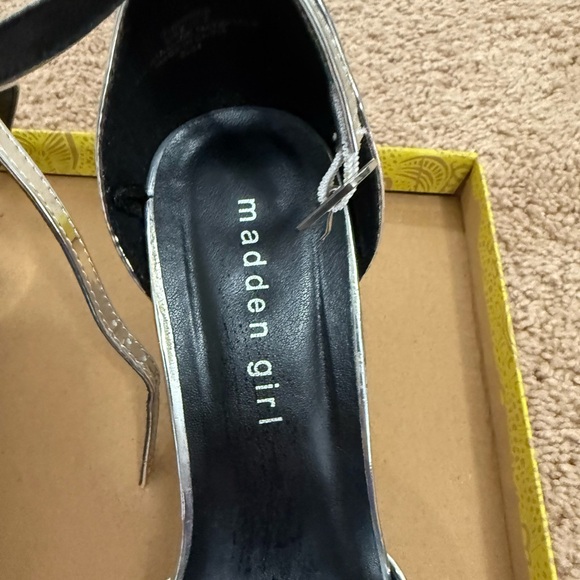 Madden Girl Metallic Silver Heels - Picture 3 of 8